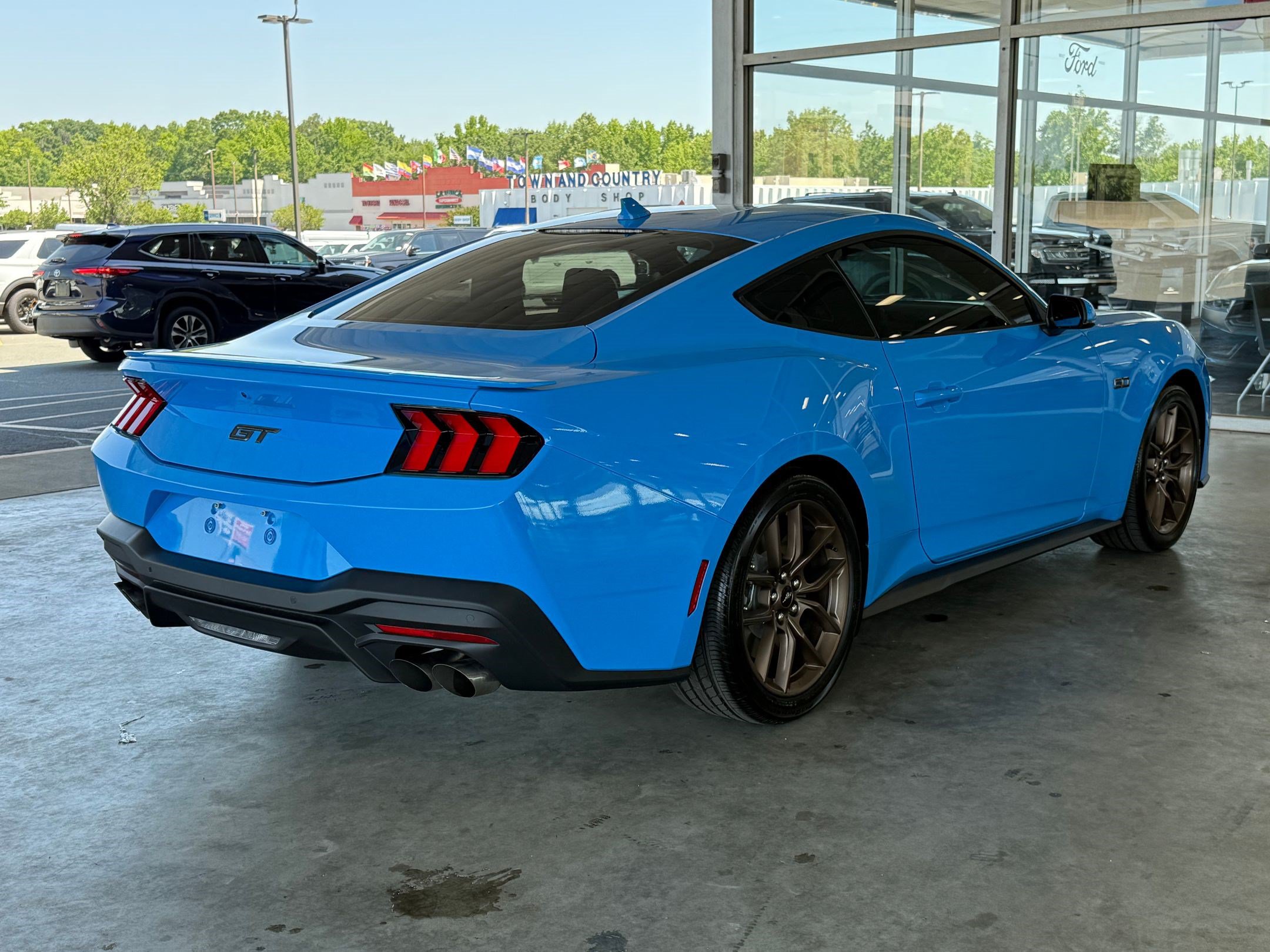 Certified 2025 Ford Mustang GT Premium RWD image 9