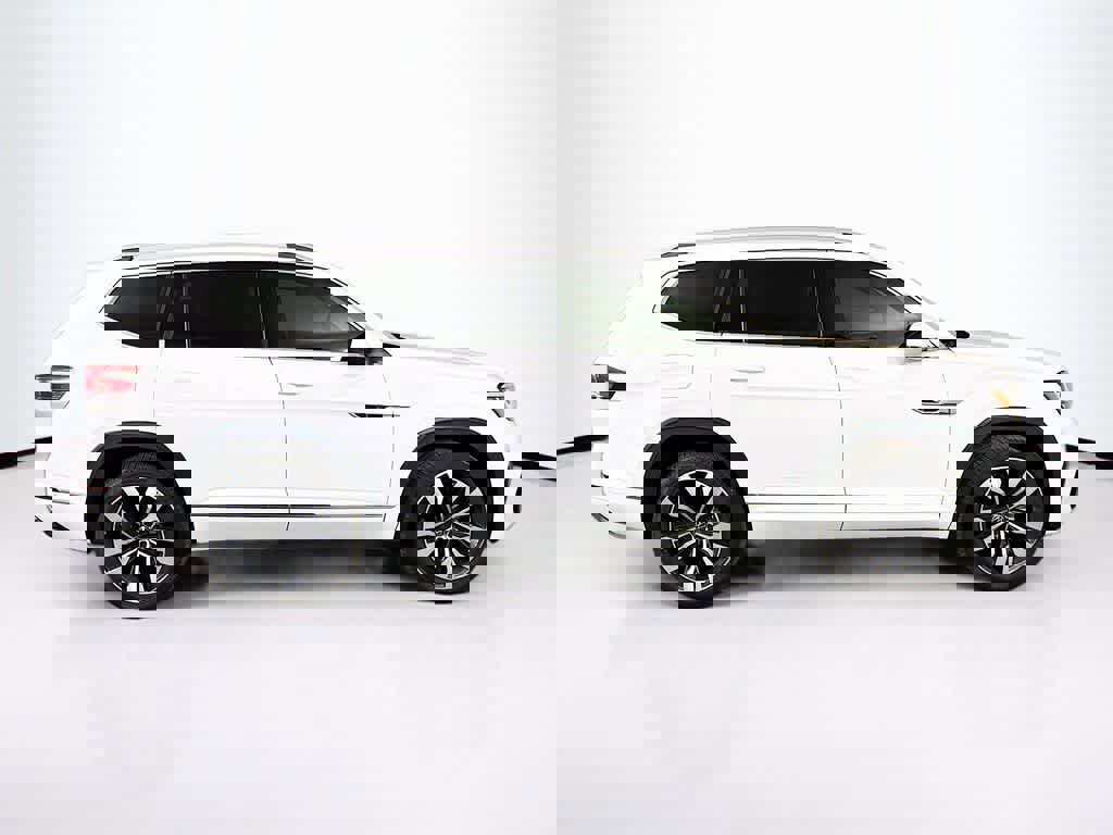 Used 2022 Volkswagen Atlas SEL Premium image 6