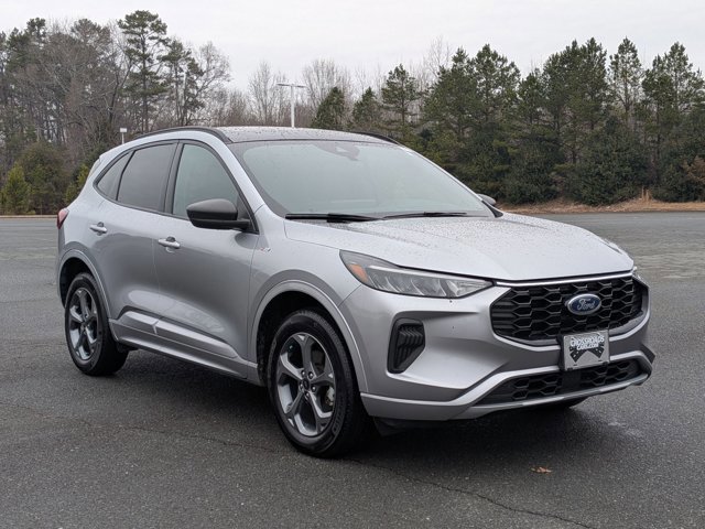 Certified 2024 Ford Escape ST-Line w/ Tech Pack #1 image 8