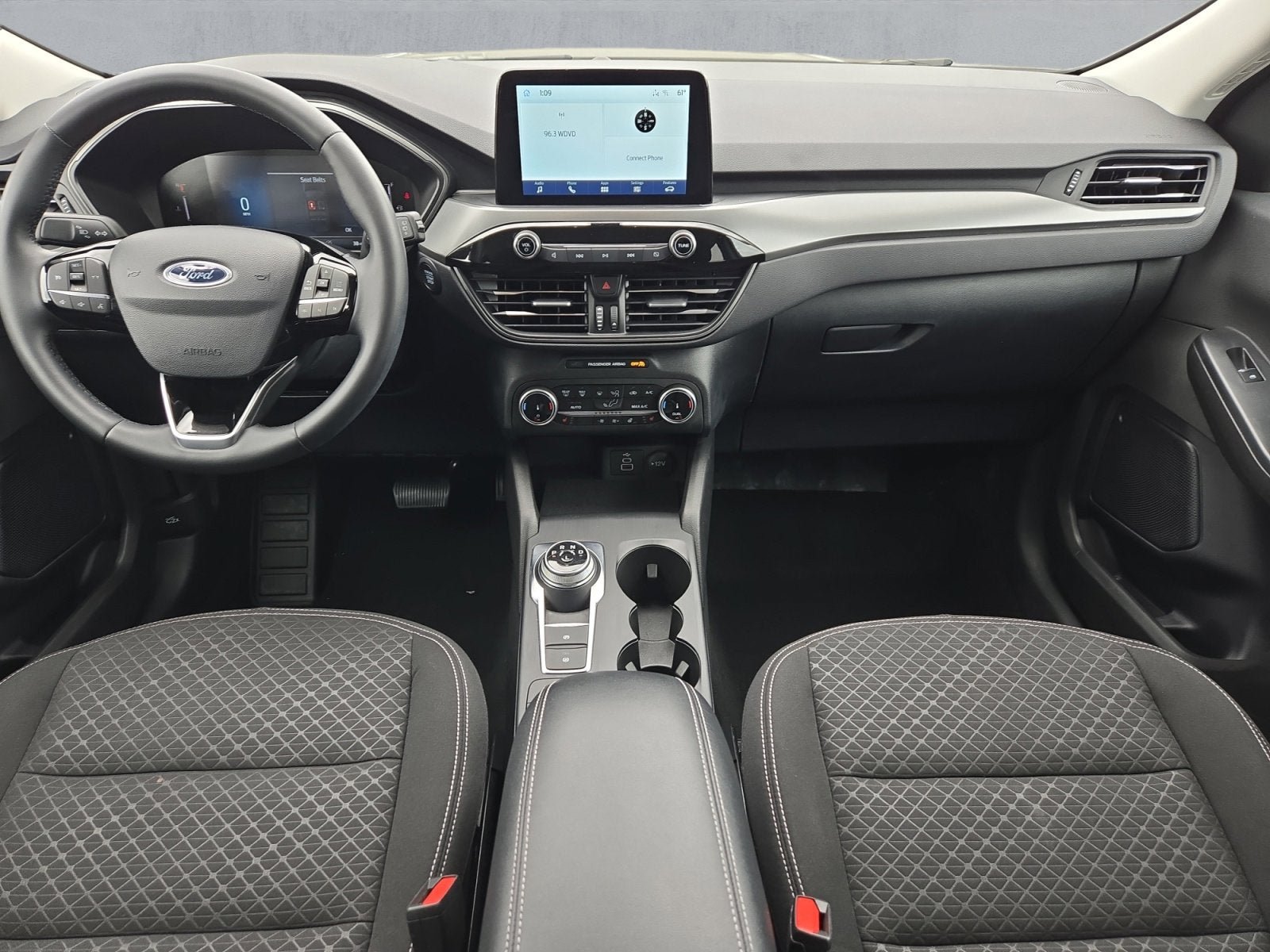 Certified 2024 Ford Escape Active AWD/4WD image 9