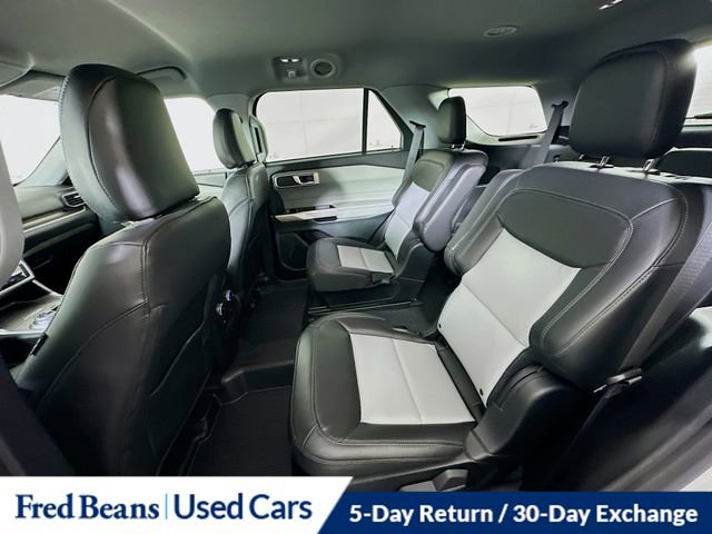 Certified 2023 Ford Explorer XLT image 25