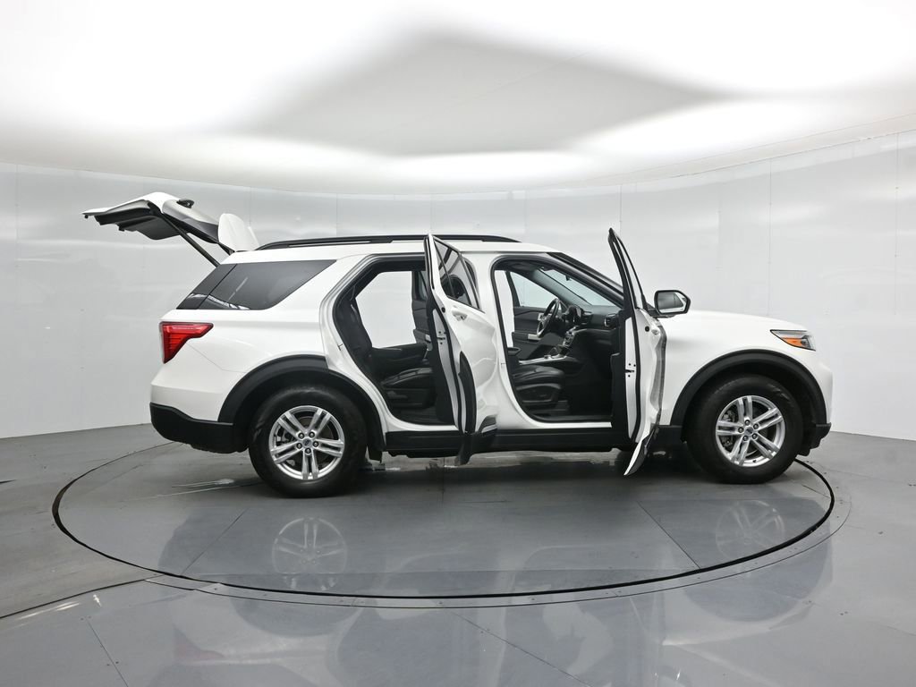 Certified 2021 Ford Explorer XLT image 34