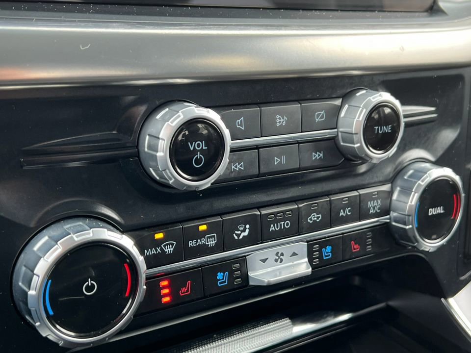 Certified 2023 Ford F150 Lariat w/ Equipment Group 502A High image 33