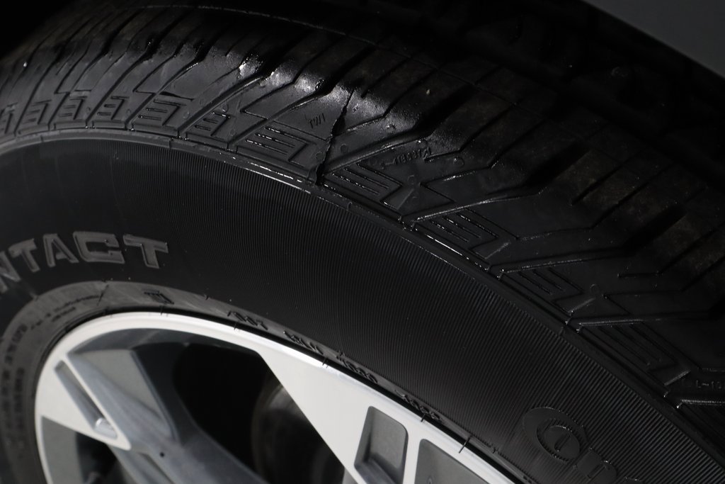 Used 2023 Chevrolet Blazer LT w/ Driver Confidence Package image 19