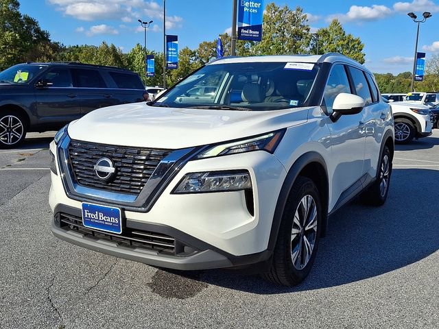 Used 2023 Nissan Rogue SV w/ SV Premium Package image 5