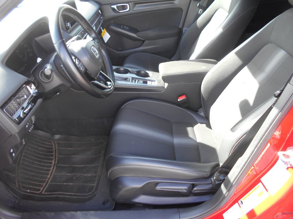 Used 2024 Honda Civic Sport image 2