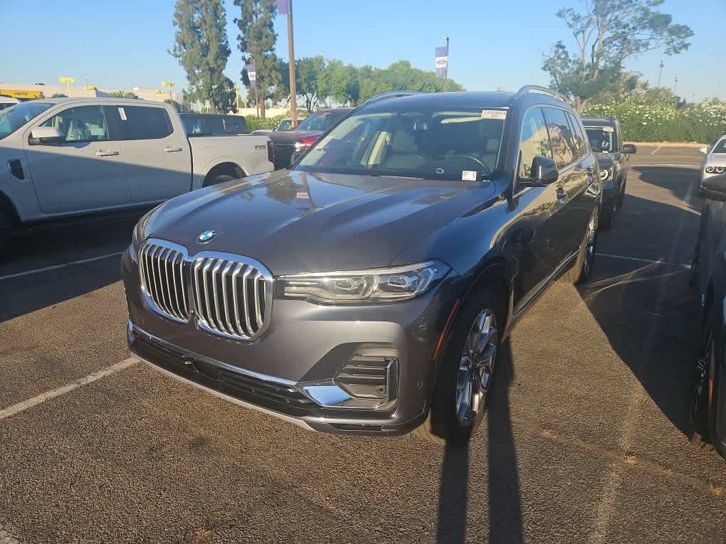 Used 2019 BMW X7 xDrive40i AWD/4WD video 1