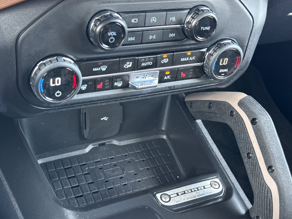 Certified 2024 Ford Bronco Outer Banks AWD/4WD image 24