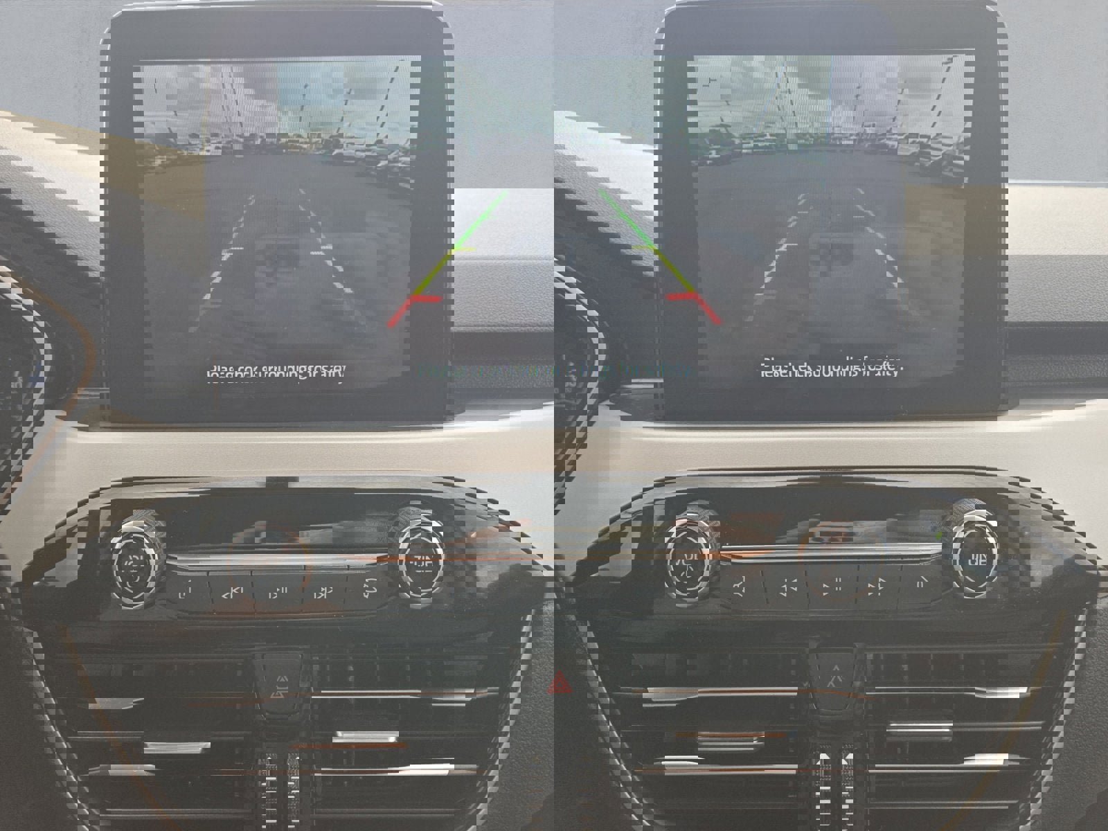 Certified 2022 Ford Escape SE w/ Cold Weather Package image 19