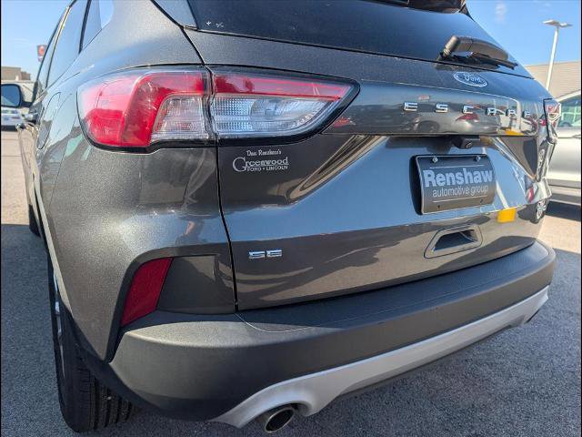 Certified 2020 Ford Escape SE image 18