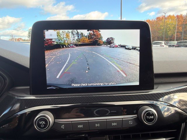 Certified 2025 Ford Escape ST-Line Select AWD/4WD image 24