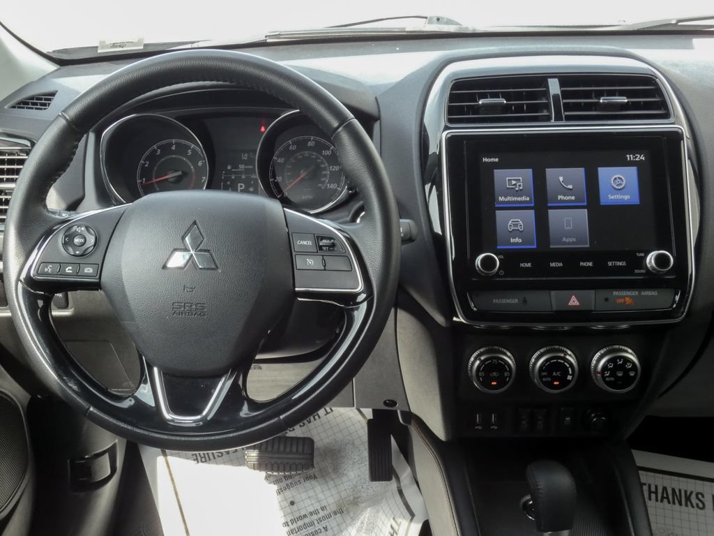 Used 2025 Mitsubishi Outlander Sport AWD image 10