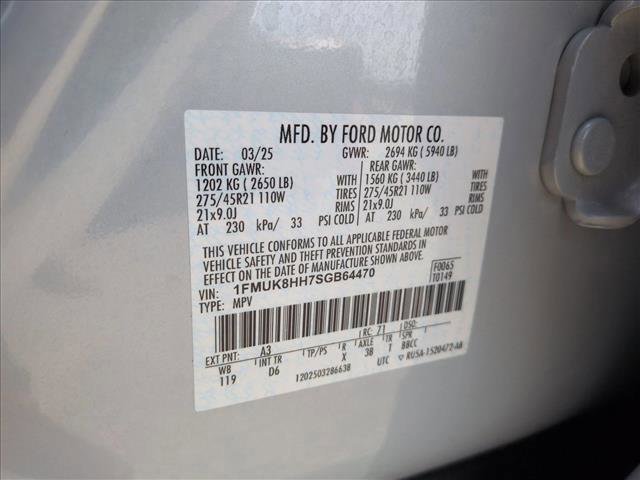 Certified 2025 Ford Explorer Platinum w/ LUX Leather Package image 25