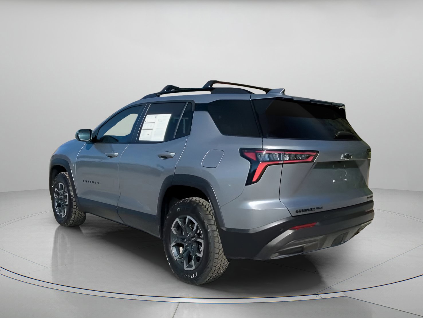 Used 2025 Chevrolet Equinox ACTIV w/ Convenience Package III image 13