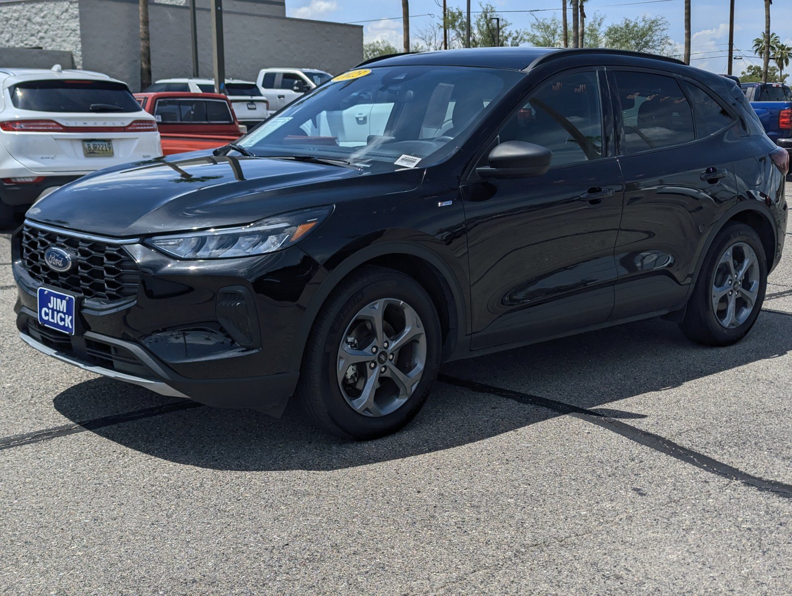 Certified 2025 Ford Escape ST-Line FWD image 5