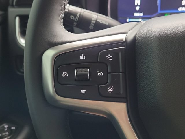 Used 2023 Chevrolet Tahoe Z71 w/ Luxury Package AWD/4WD image 37