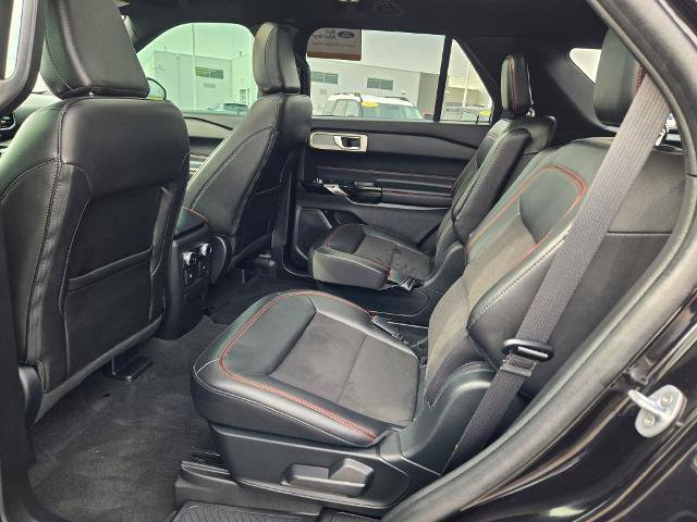 Certified 2023 Ford Explorer ST-Line w/ Class IV Trailer Tow Package image 21