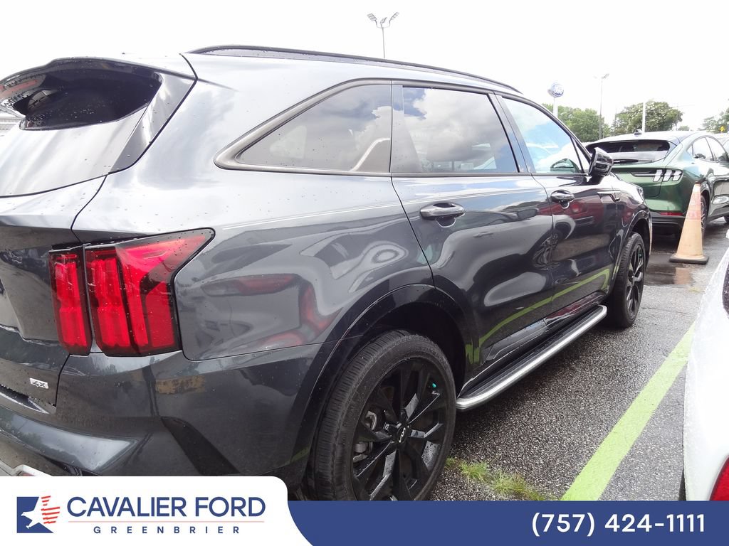 Used 2023 Kia Sorento SX AWD/4WD image 4