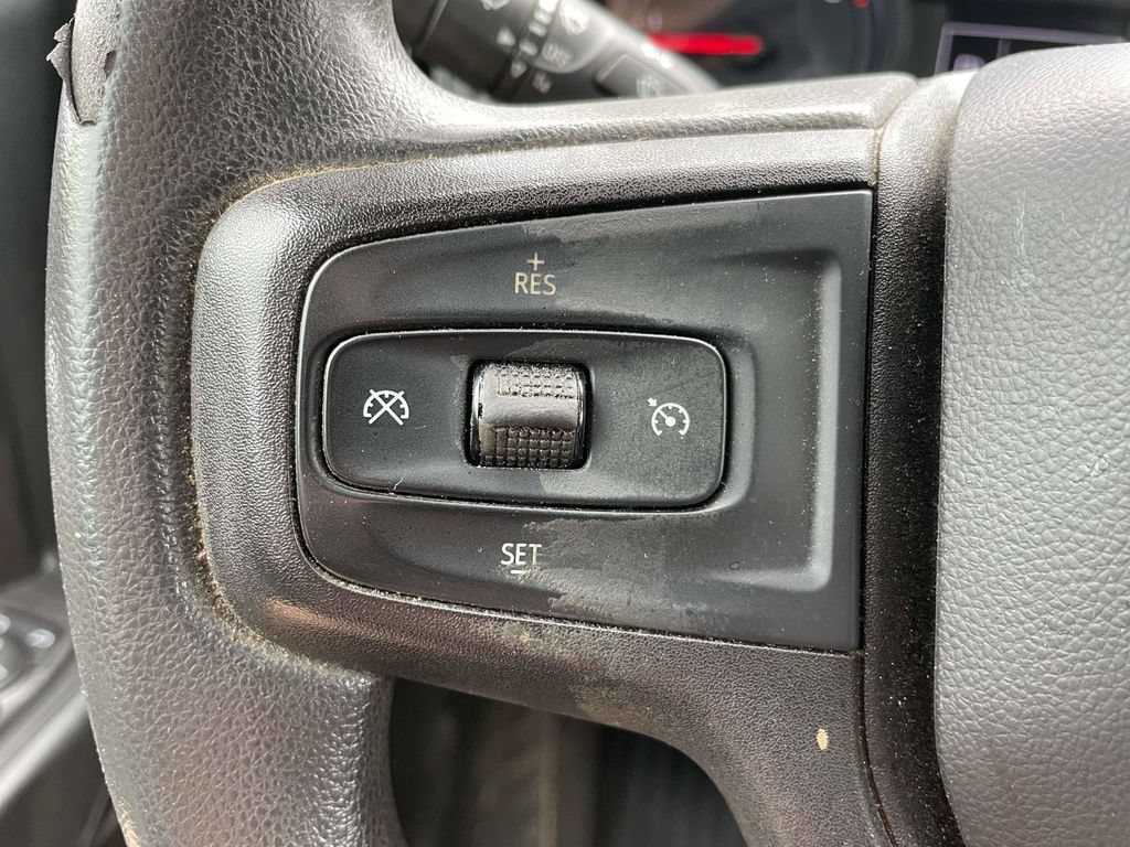 Used 2021 Chevrolet Silverado 1500 Custom Trail Boss AWD/4WD image 23