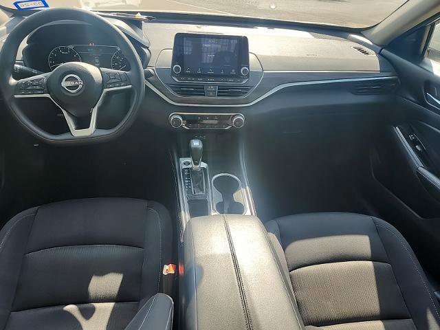 Used 2023 Nissan Altima 2.5 SV image 5