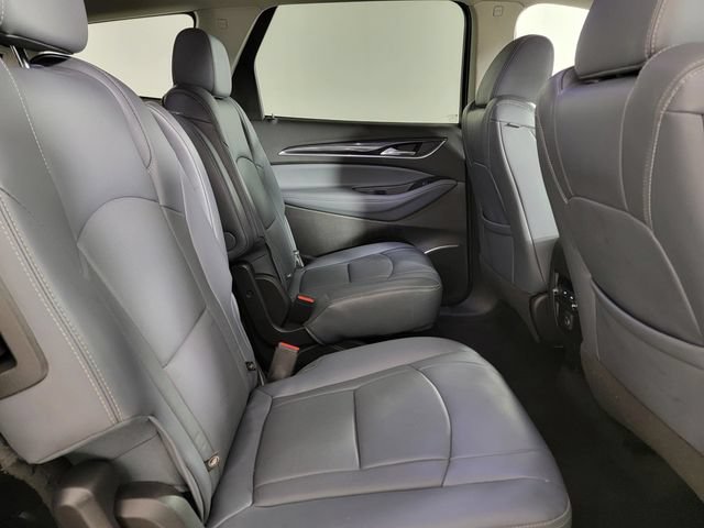 Used 2019 Buick Enclave Essence FWD image 17