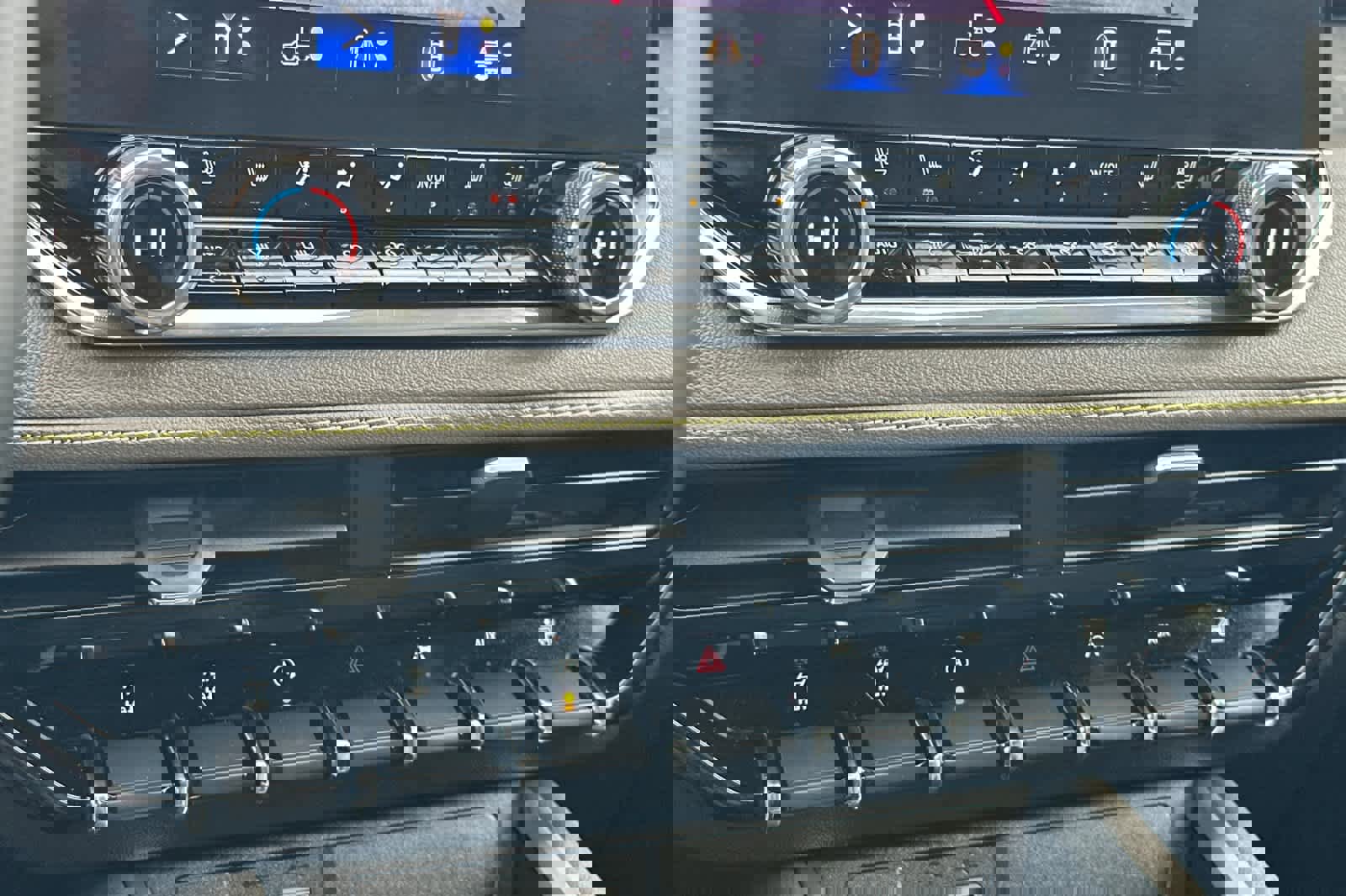 Used 2024 Chevrolet Colorado ZR2 w/ ZR2 Convenience Package III image 19