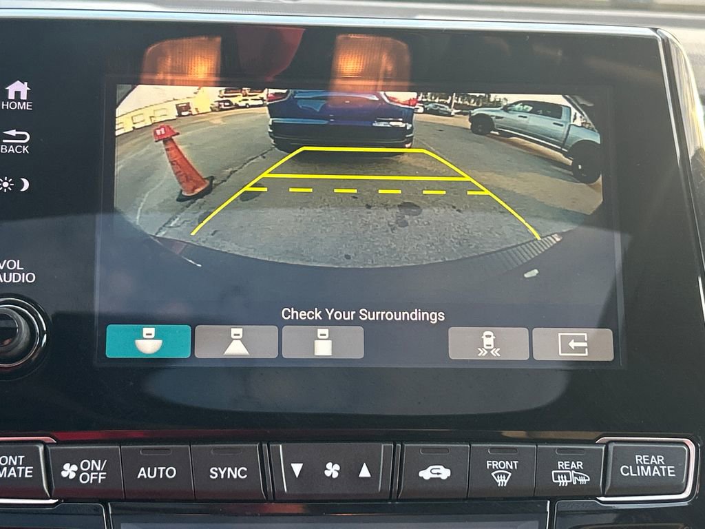 Used 2018 Honda Odyssey Touring image 22