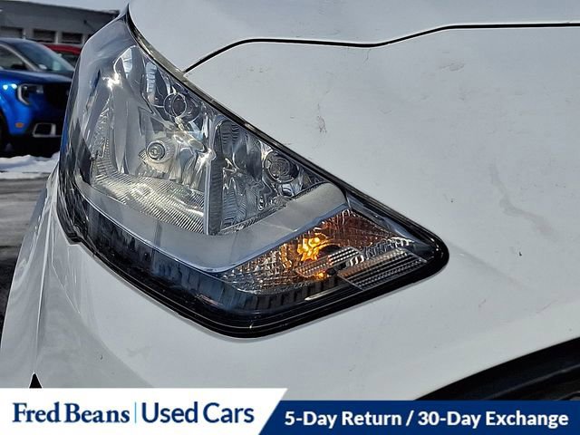 Certified 2022 Ford Transit Connect XL image 11