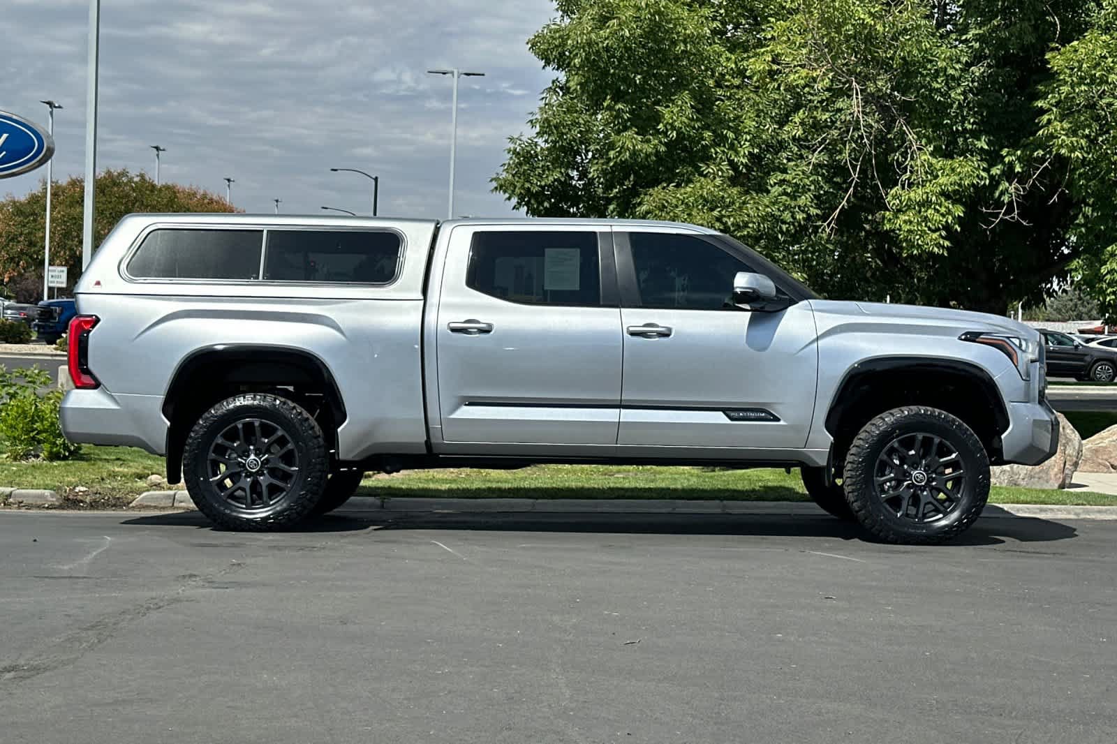Used 2024 Toyota Tundra Platinum AWD/4WD image 8