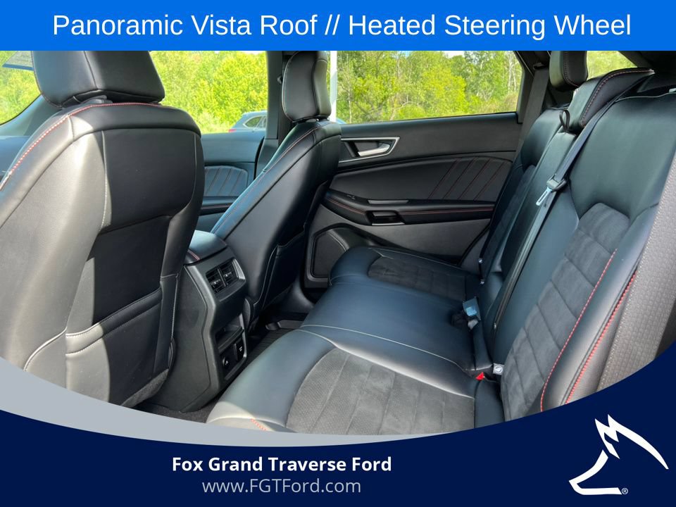 Certified 2024 Ford Edge ST-Line AWD/4WD image 5