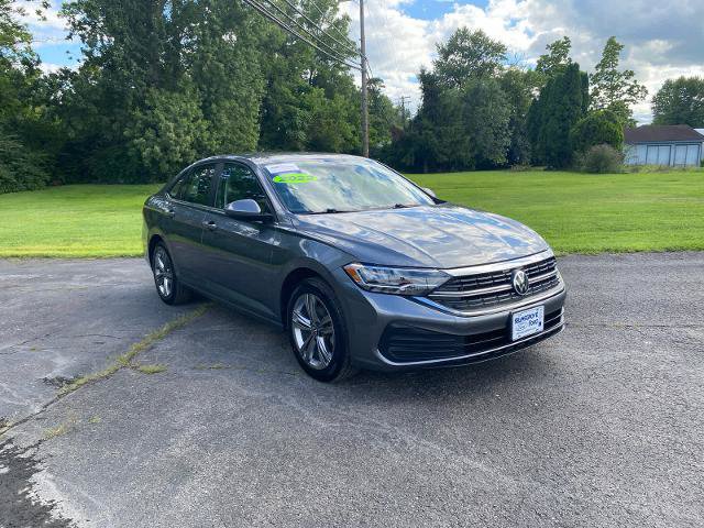 Used 2022 Volkswagen Jetta SE FWD image 4