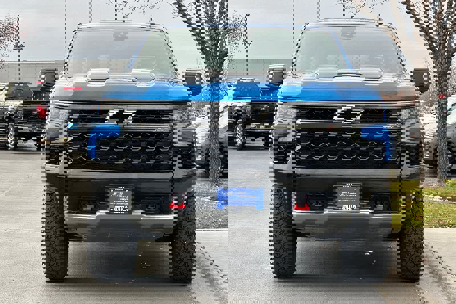 Used 2023 Chevrolet Silverado 1500 ZR2 w/ Technology Package image 8