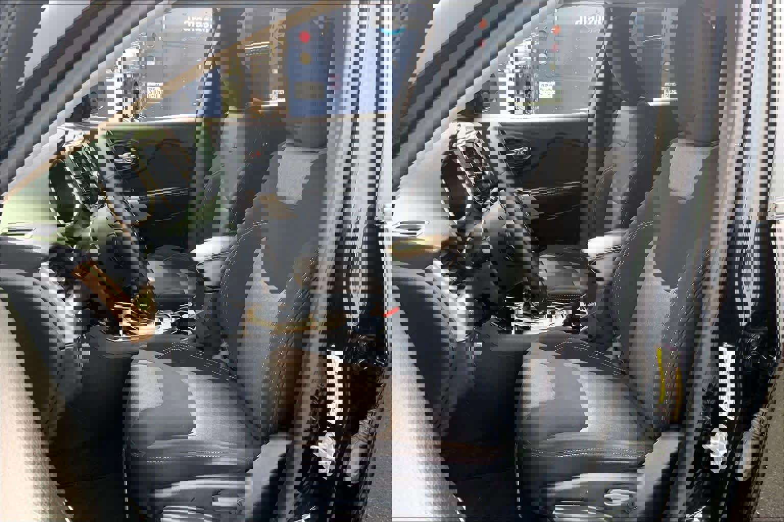 Used 2017 Jeep Cherokee Sport image 9