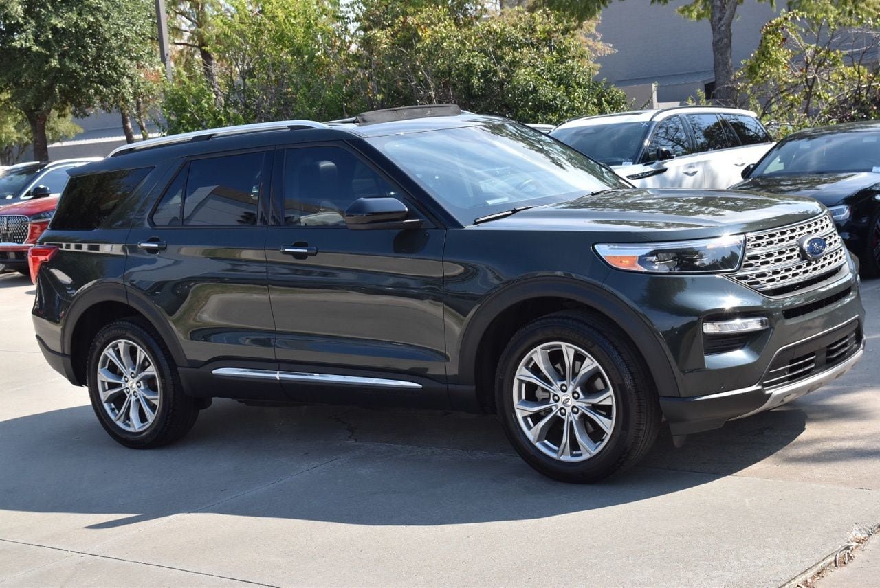 Certified 2023 Ford Explorer Limited AWD/4WD image 5