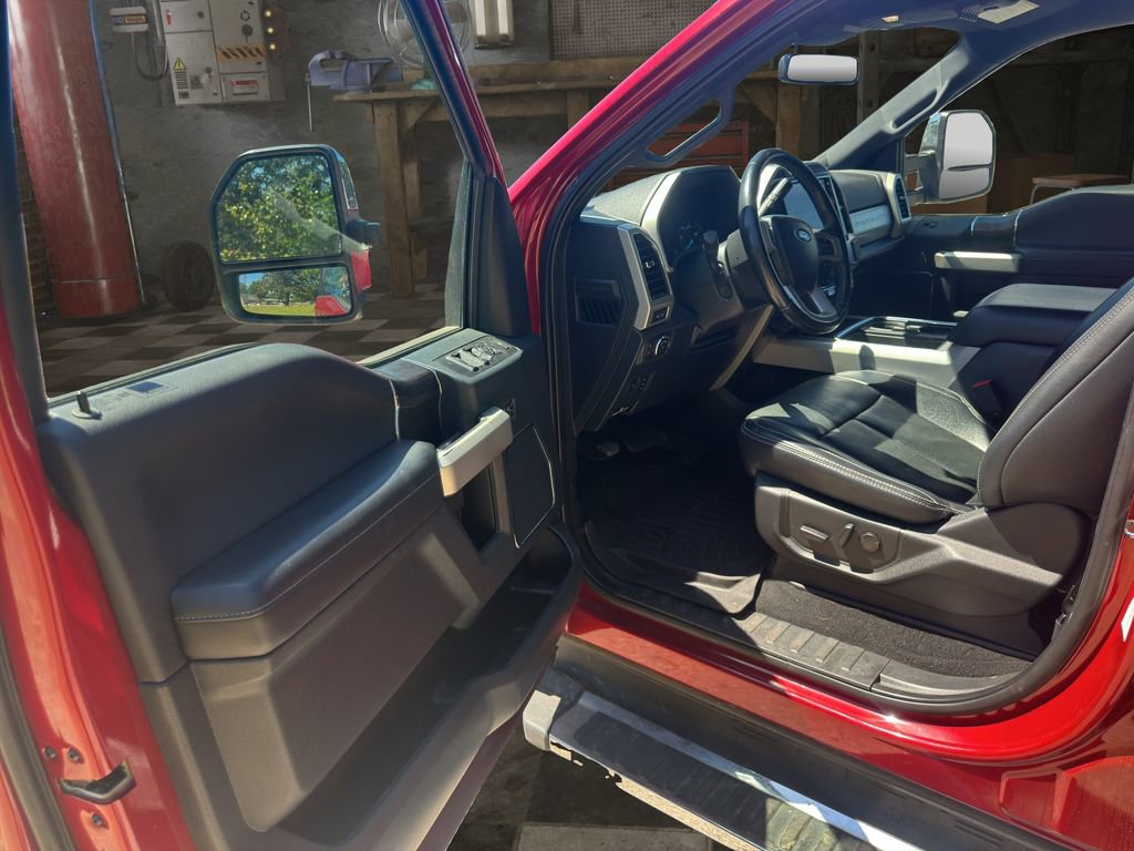 Certified 2022 Ford F250 Lariat w/ Lariat Ultimate Package AWD/4WD image 13