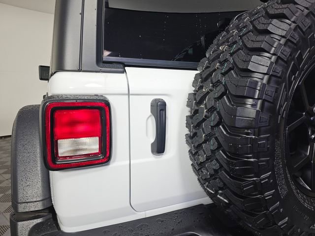 Used 2024 Jeep Wrangler Unlimited Sport image 18