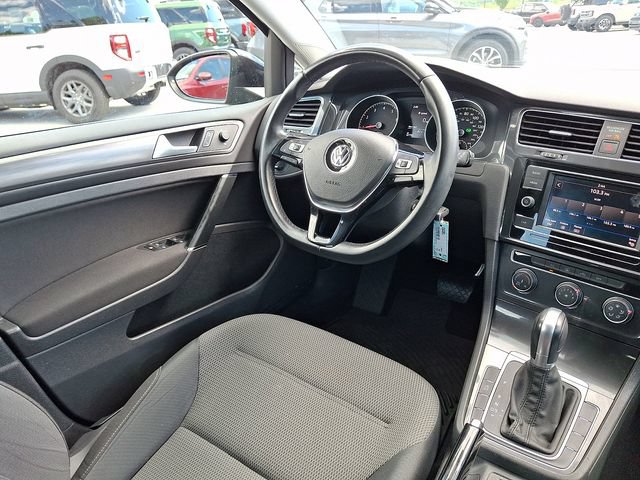 Used 2019 Volkswagen Golf S FWD image 19