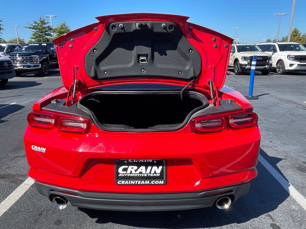 Used 2019 Chevrolet Camaro LT RWD image 26