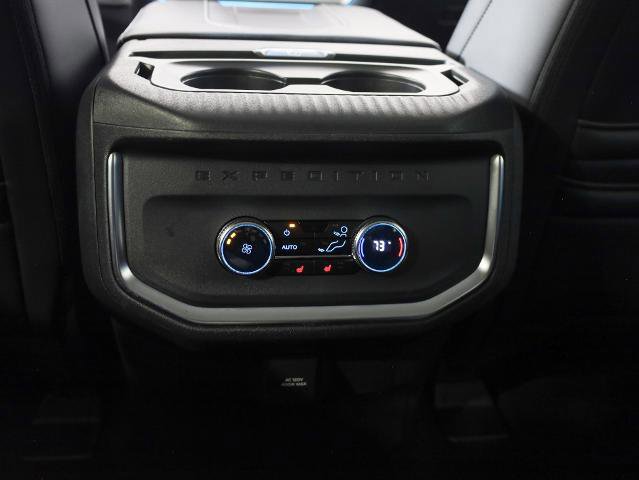 Certified 2025 Ford Expedition Platinum image 20