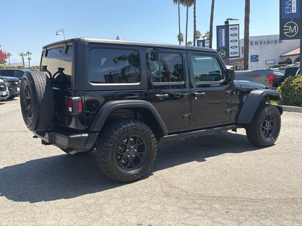 Used 2025 Jeep Wrangler Unlimited Sport AWD/4WD image 13