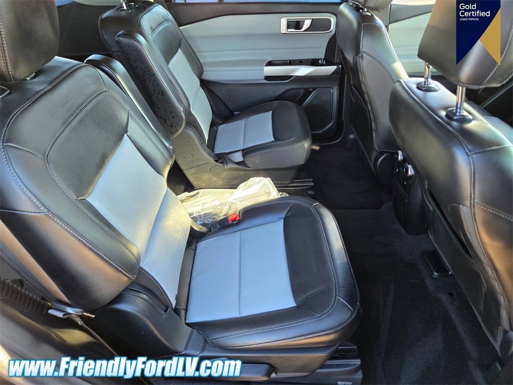 Certified 2022 Ford Explorer XLT w/ Equipment Group 202A image 14