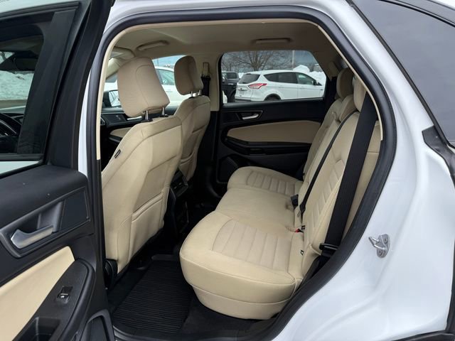 Certified 2023 Ford Edge SE image 11