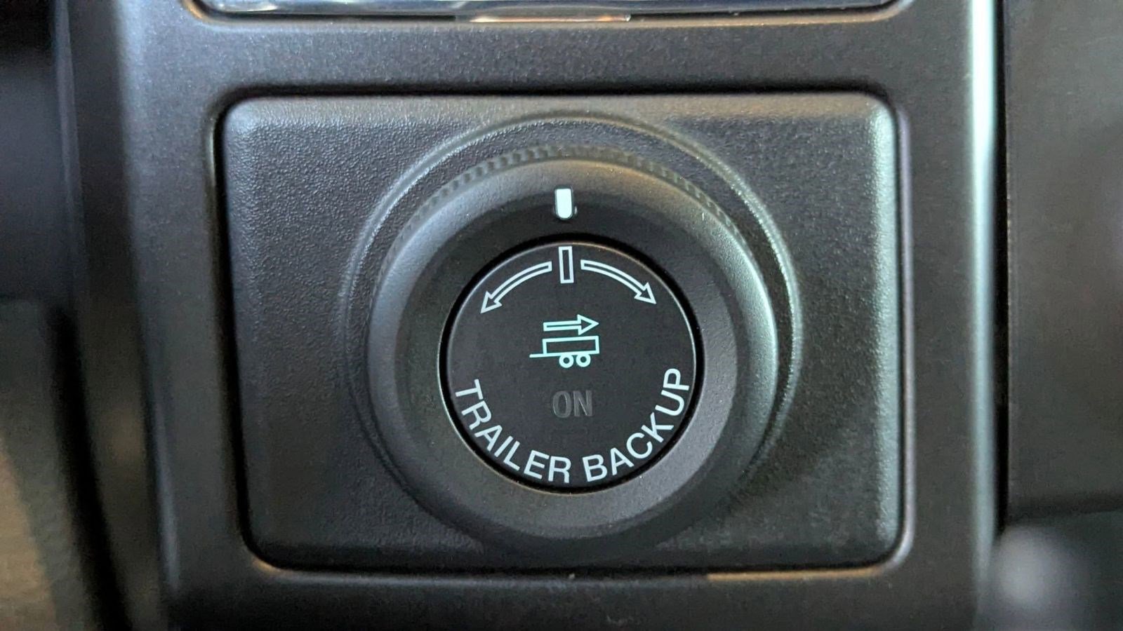 Certified 2019 Ford Expedition Limited w/ Equipment Group 301A image 30