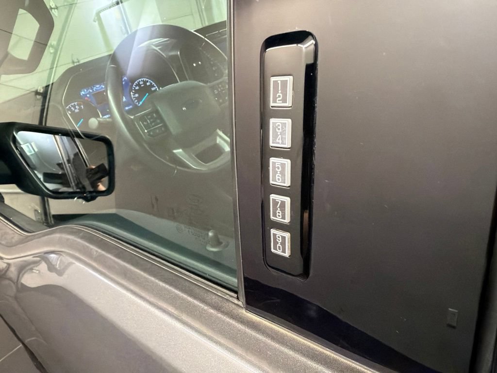 Certified 2021 Ford F150 XLT AWD/4WD image 33