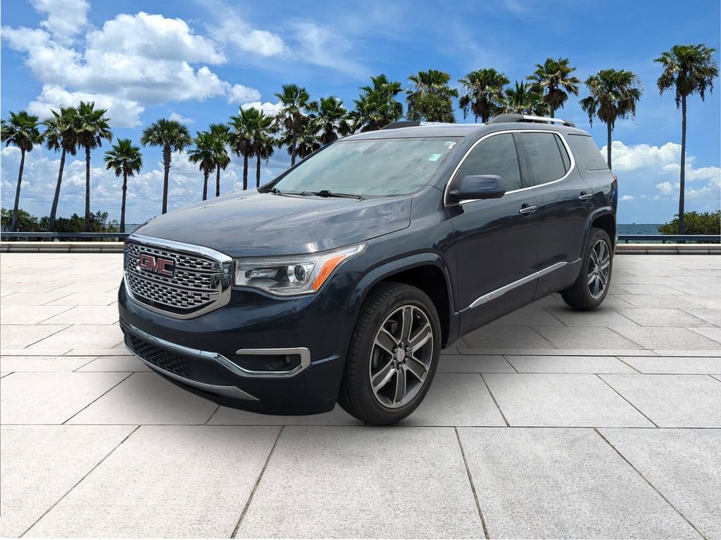Used 2018 GMC Acadia Denali w/ Technology Package FWD image 3