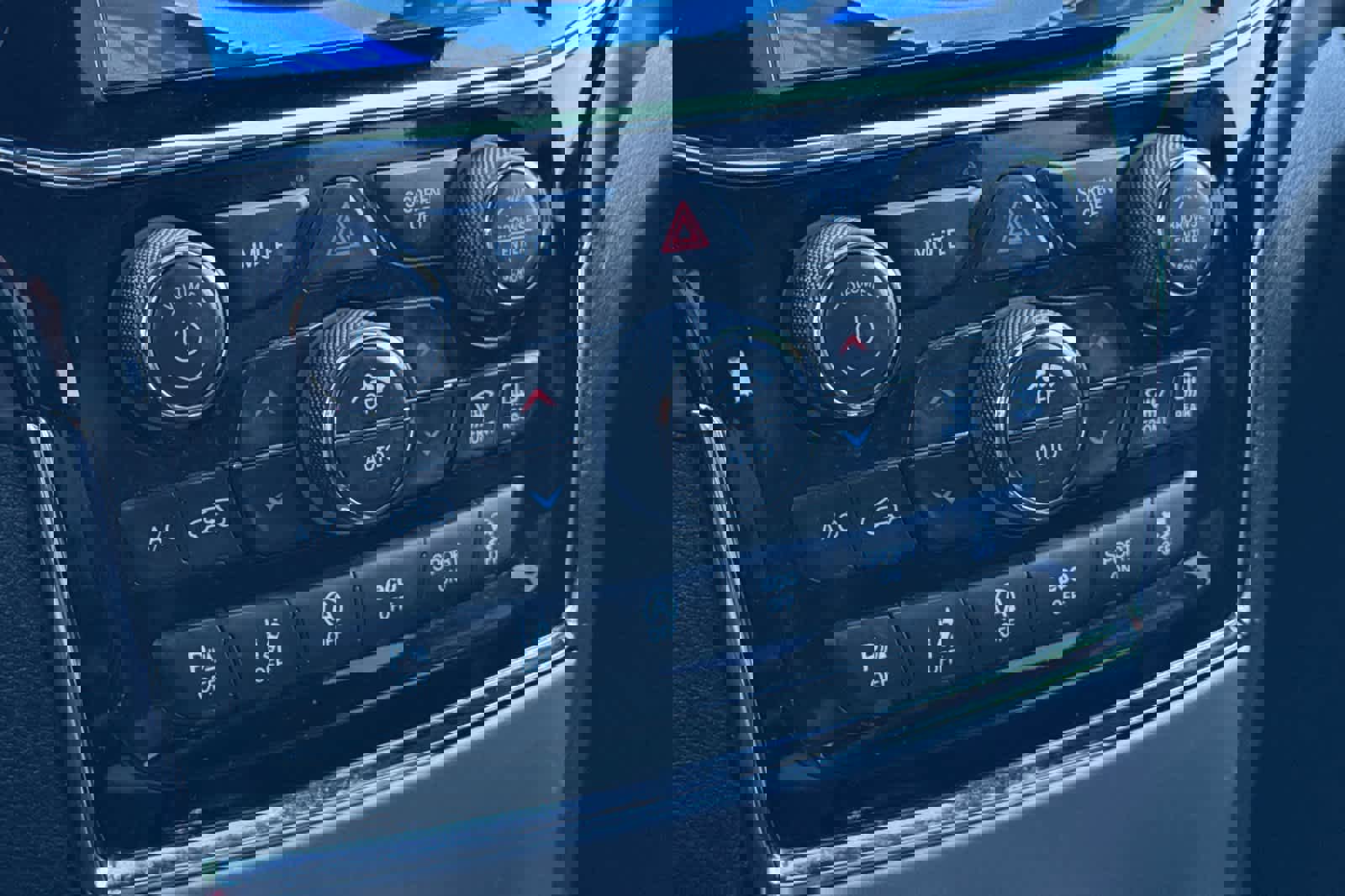 Used 2020 Jeep Grand Cherokee Altitude image 21