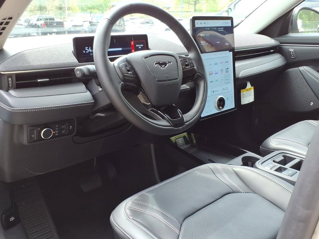 Certified 2025 Ford Mustang Mach-E Premium RWD image 12