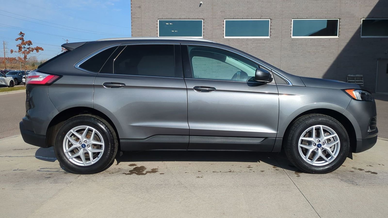 Certified 2022 Ford Edge SEL w/ Convenience Package image 8