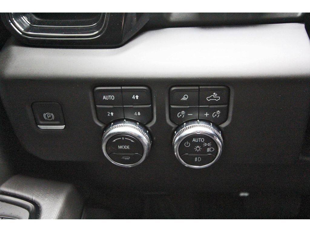 Used 2023 GMC Sierra 1500 AT4X w/ AT4X AEV Edition image 17