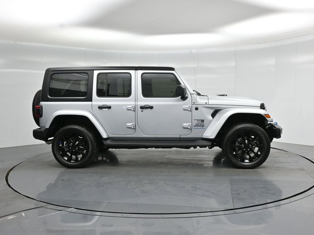 Used 2023 Jeep Wrangler Unlimited Sahara w/ Cold Weather Group image 25